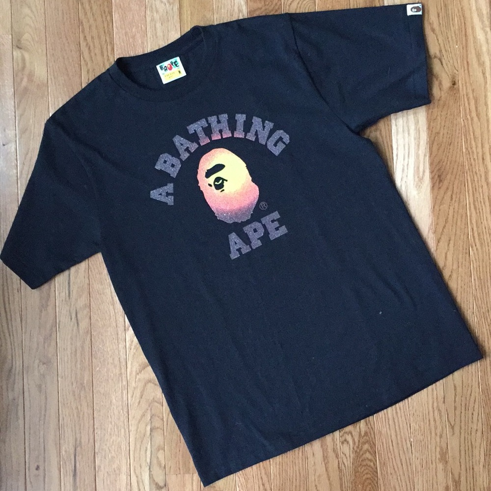 Medium Size A Bathing Ape T-shirt - Picture 2 of 3